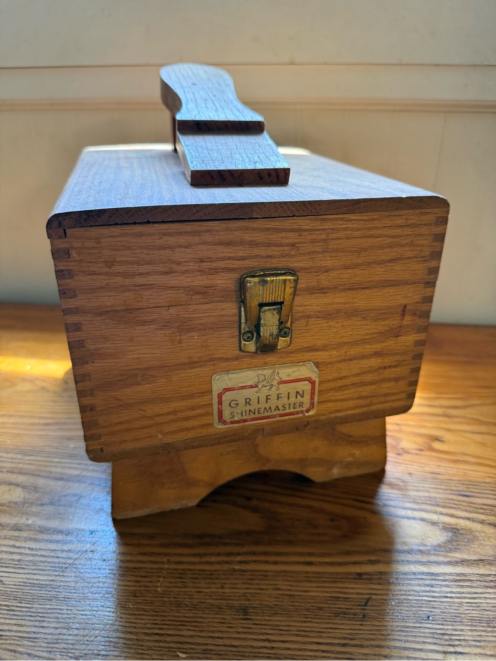 Griffin Shinemaster Vintage Wooden Shoe Shine Box - Natural Wood
